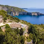 Villa Emerald Blue Paxos *