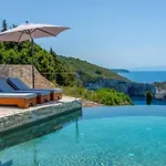 Emerald Blue Paxos Villa *