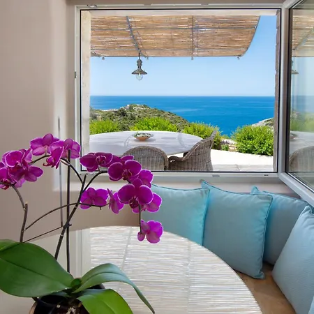 Villa Emerald Blue Paxos *