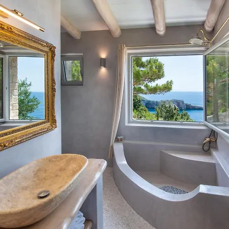 Villa Emerald Blue Paxos *