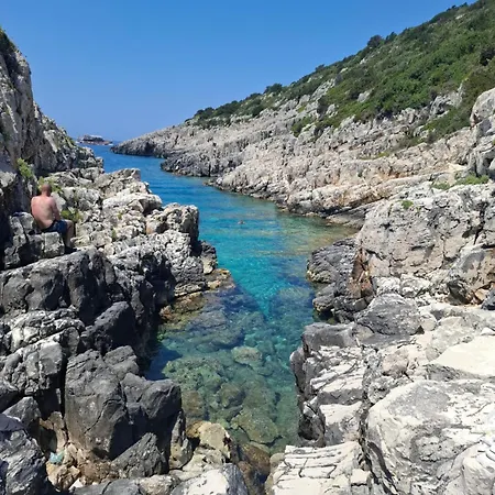 Villa Emerald Blue Paxos